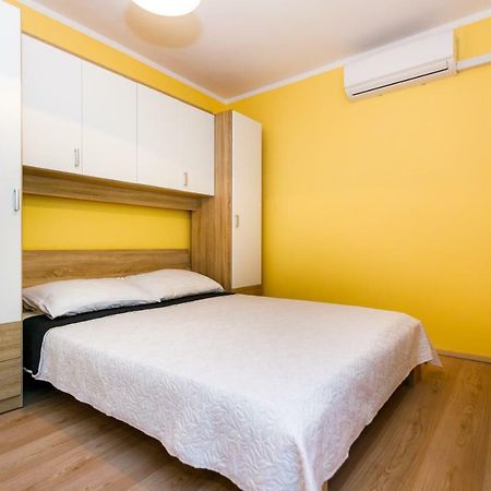 Apartman Jezevac Krk Town Extérieur photo