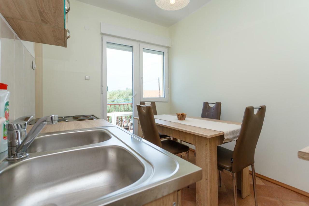 Apartman Jezevac Krk Town Extérieur photo