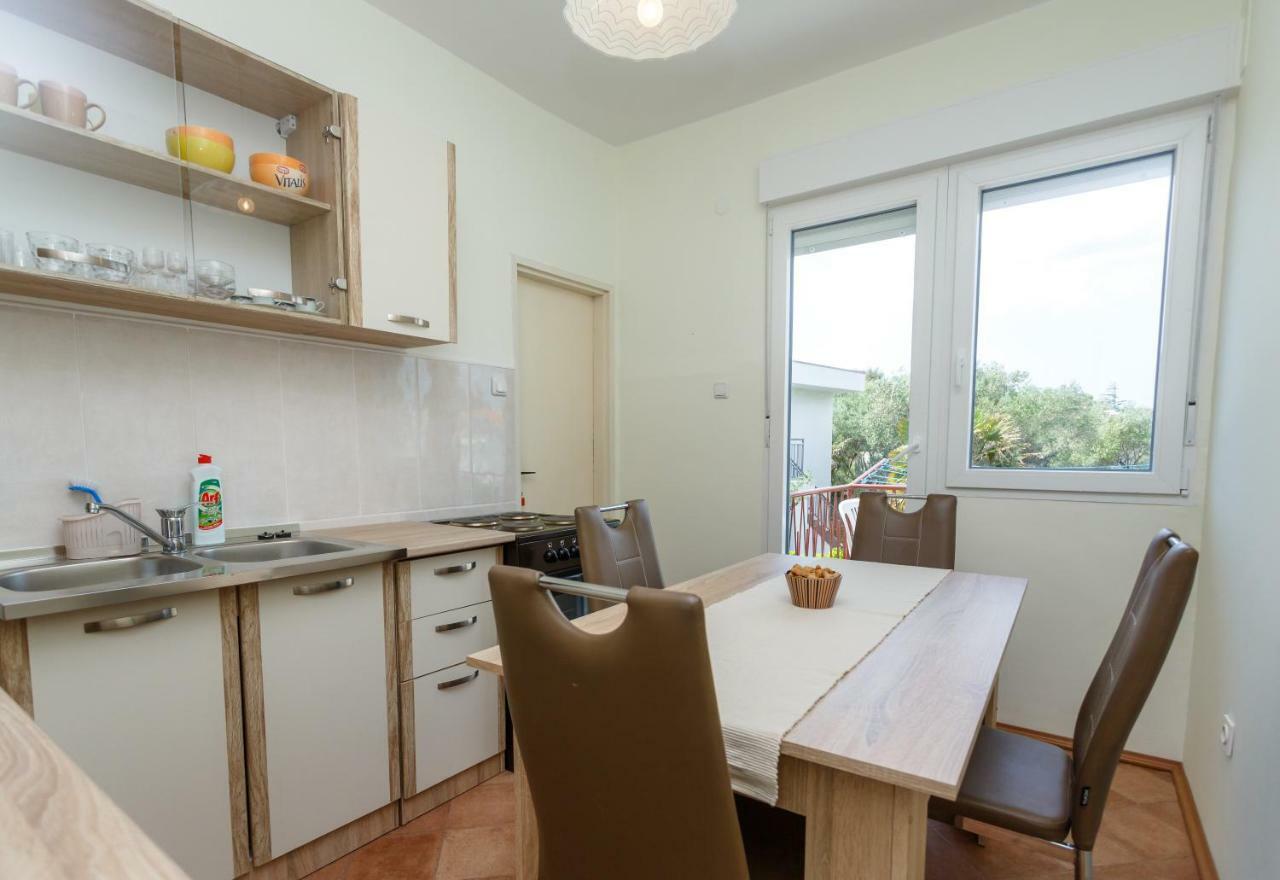 Apartman Jezevac Krk Town Extérieur photo