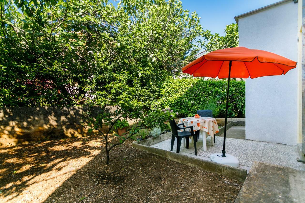 Apartman Jezevac Krk Town Extérieur photo